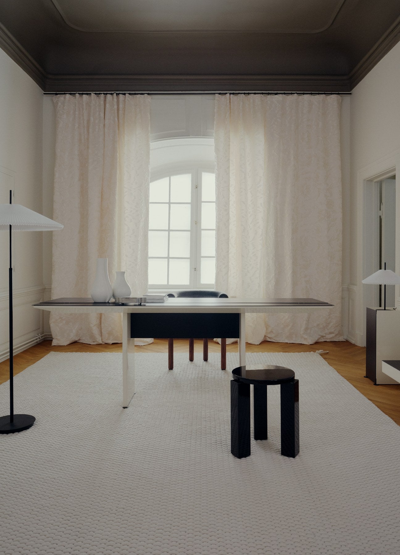 Unit 001 konsoll fra New Works – produkt- og miljøbilde 2