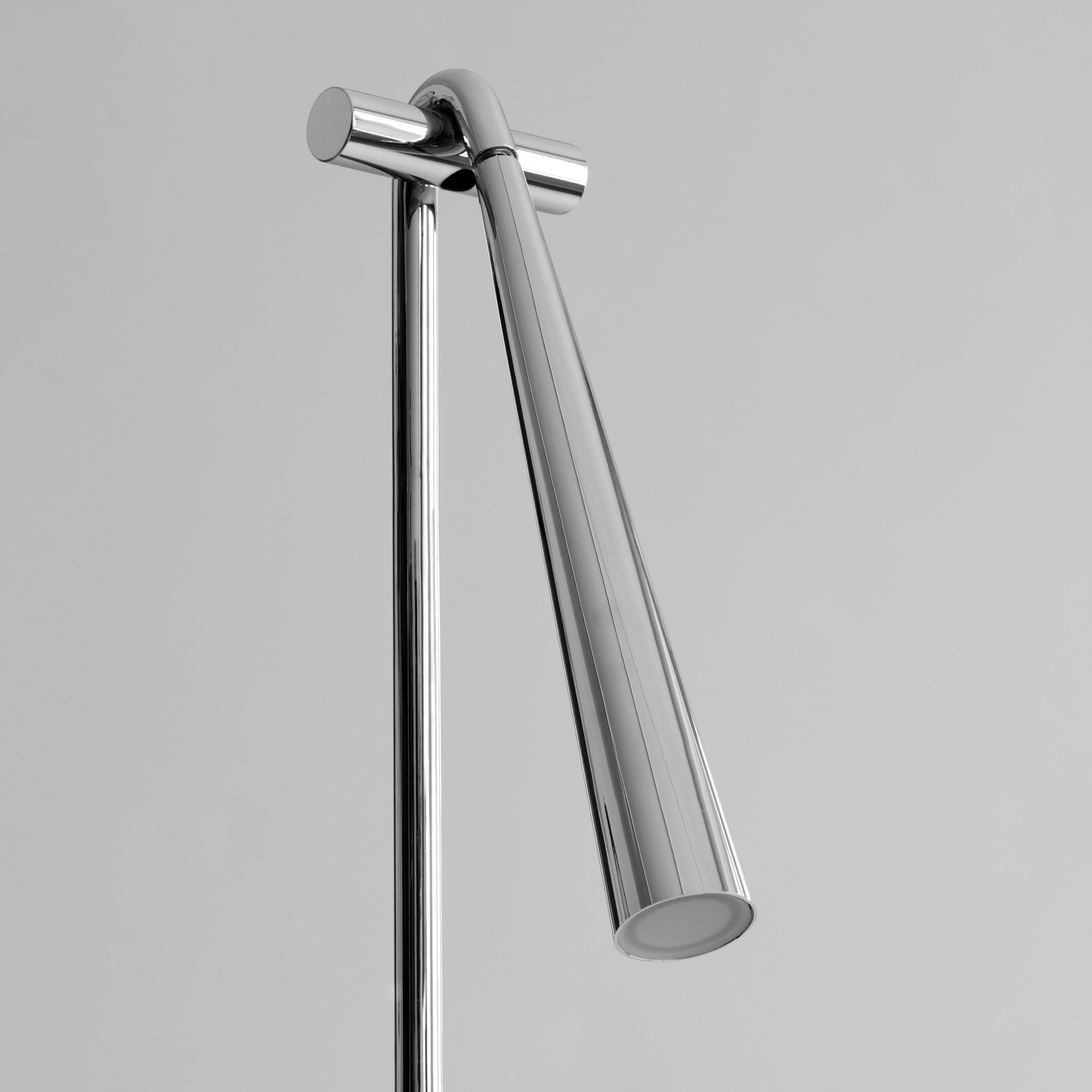 Snake Gulvlampe - Flere Varianter