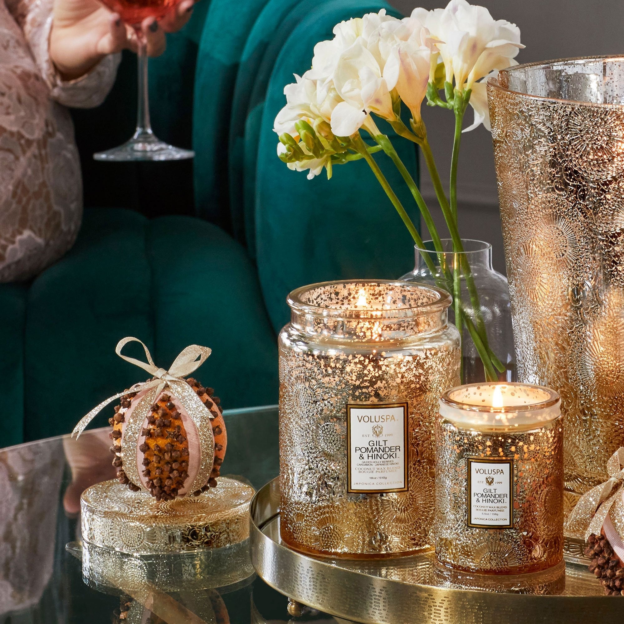 Gilt Pomander & Hinoki – Duftlys Small Jar – Voluspa