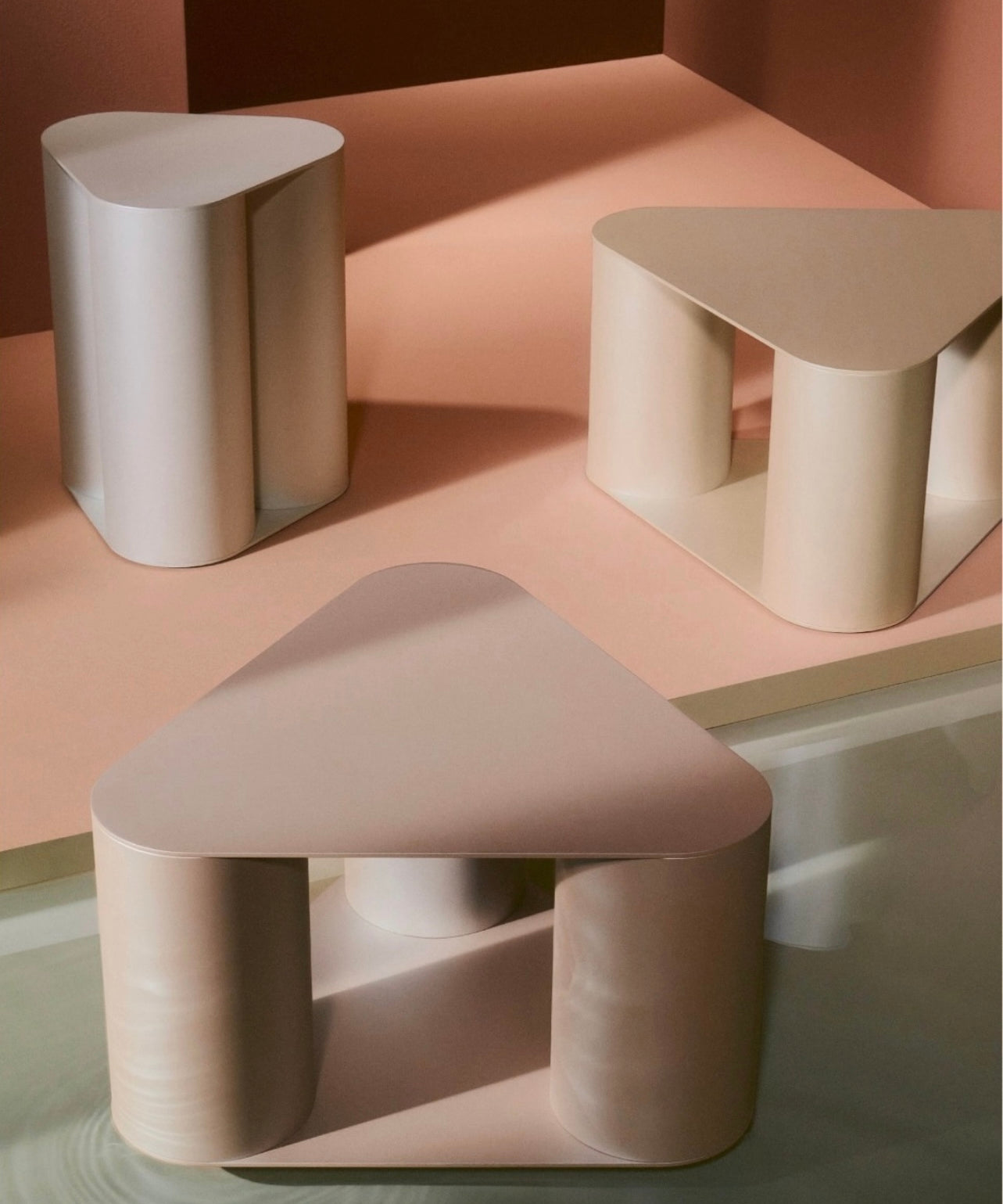 Tres Sidebord Small - Flere varianter