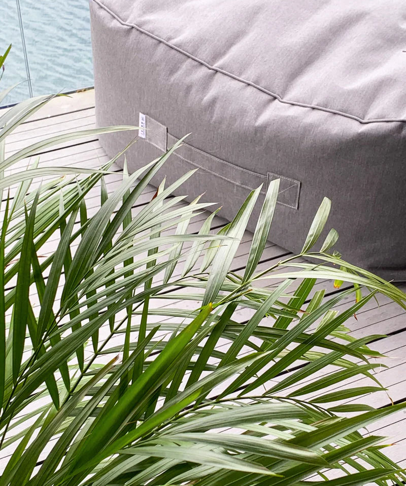 Oblong Moon Puff - Sunbrella - Flere varianter