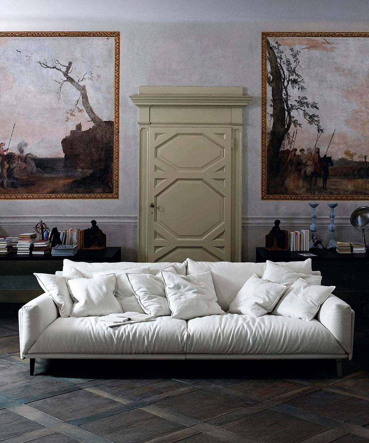 Faubourg Sofa 240